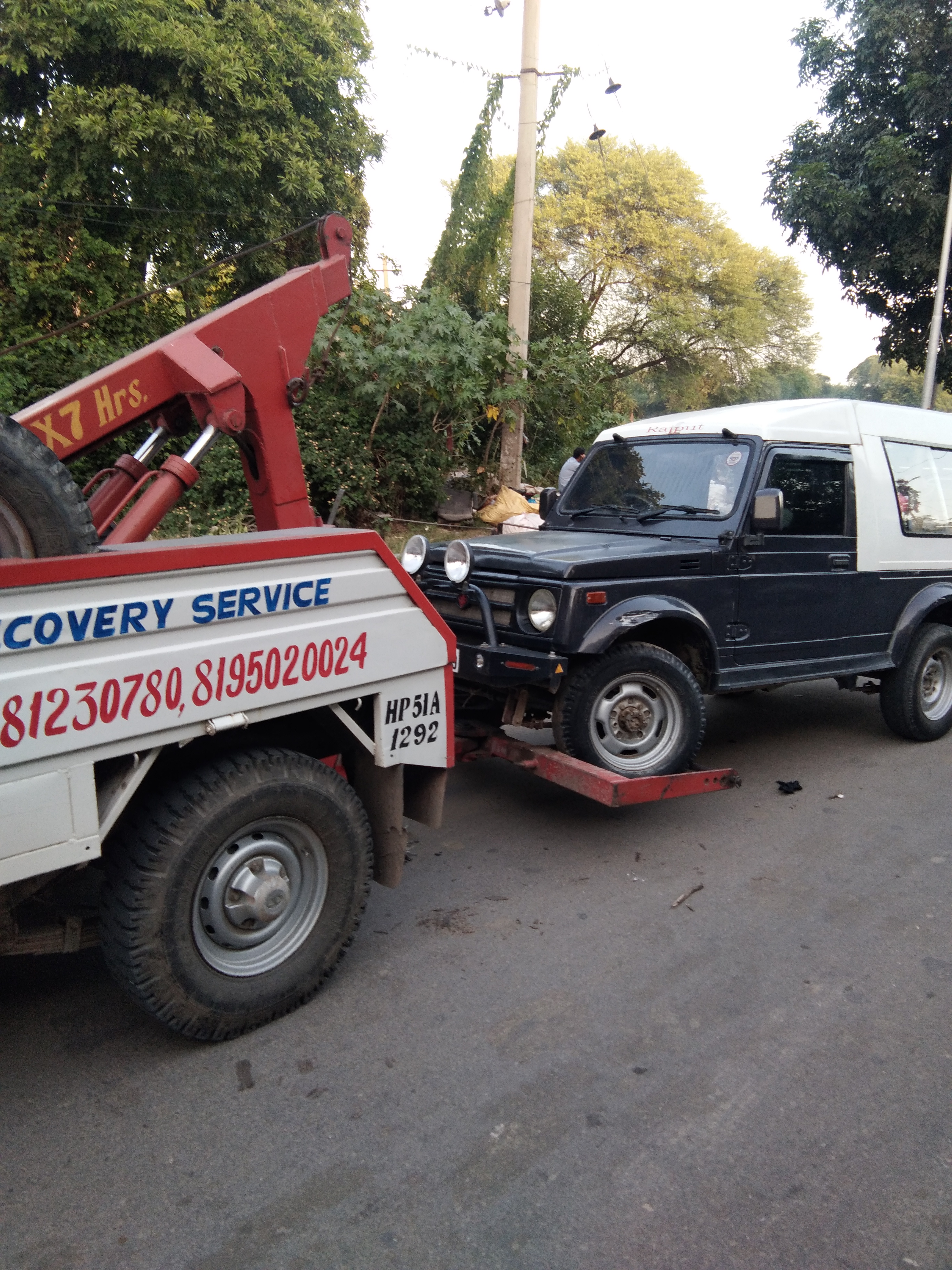 Towing Services In Derabassi  | Manjeet Towing Services | Towing Services In Derabassi, 7Top Towing Services In Derabassi, 24 Hour Towing Services In Derabassi, Towing Service near me, Tow Van near me  - GL69809